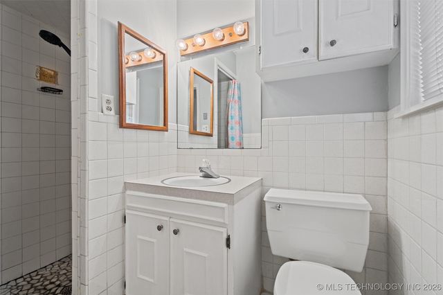 926 Sandstone Drive, Bartlesville, OK 74006