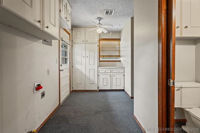 926 Sandstone Drive, Bartlesville, OK 74006