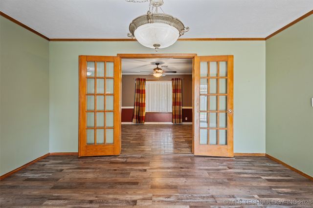 926 Sandstone Drive, Bartlesville, OK 74006