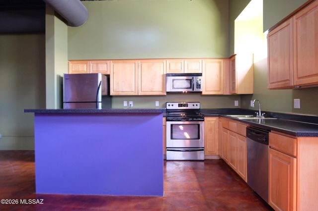 420 S 6th Ave Apt 103, Tucson, AZ 85701