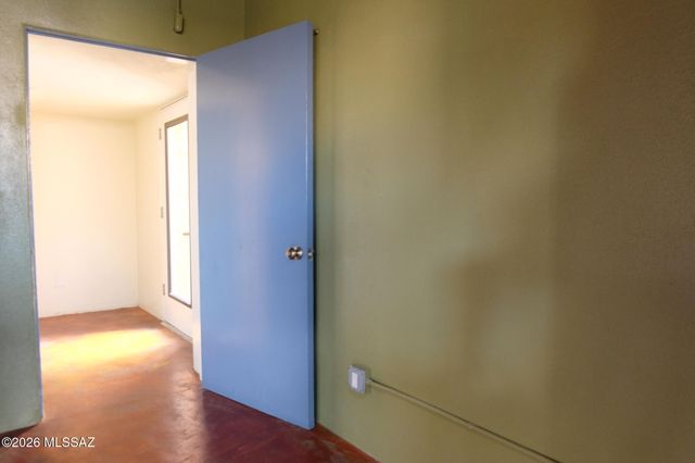 420 S 6th Ave Apt 103, Tucson, AZ 85701
