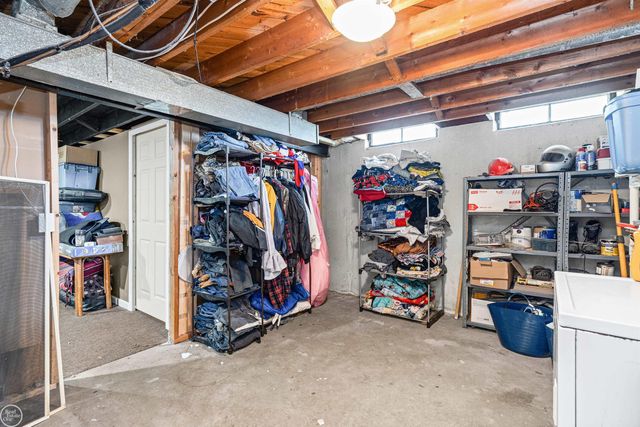 42251 BETLEY Drive, Sterling Heights, MI 48313