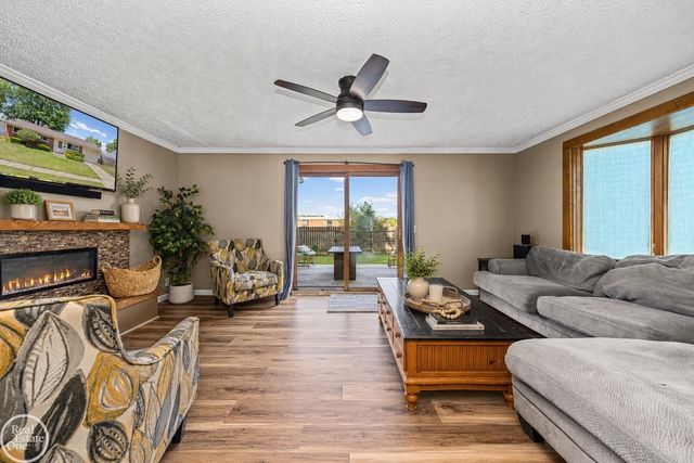 42251 BETLEY Drive, Sterling Heights, MI 48313