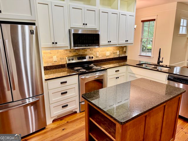 25 Charter Oak Drive, Athens, GA 30607