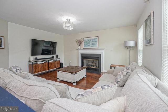 11 WATERFORD DR, Lumberton, NJ 08048