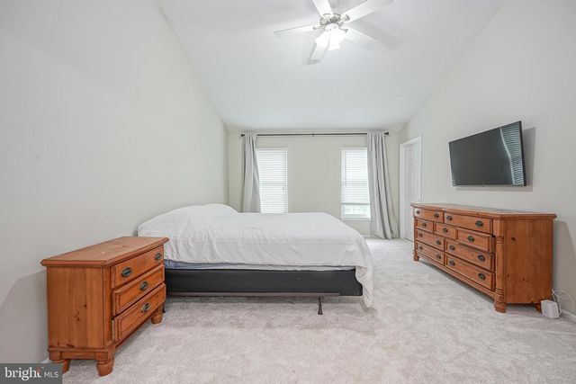 11 WATERFORD DR, Lumberton, NJ 08048