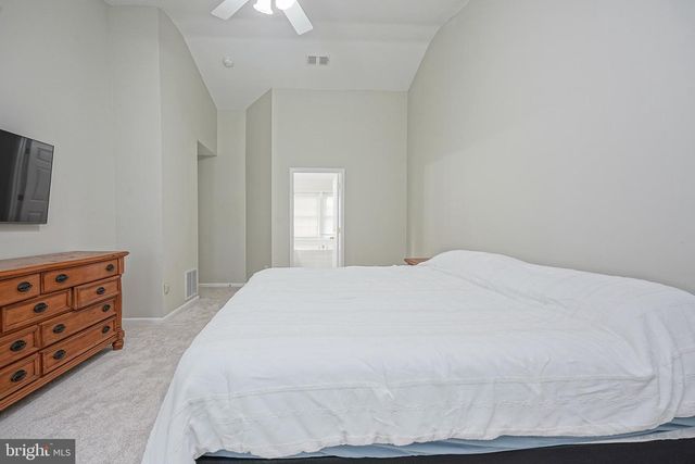11 WATERFORD DR, Lumberton, NJ 08048