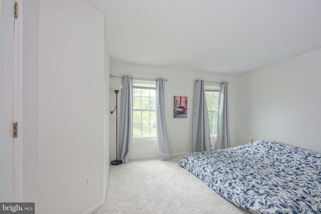 11 WATERFORD DR, Lumberton, NJ 08048