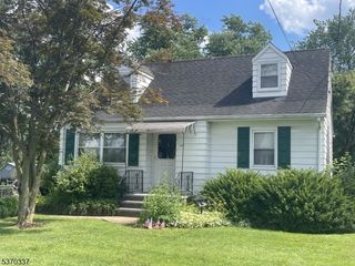 307 Sherman Ave, Raritan Boro, NJ 08869