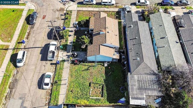 1530 Maine Ave, Richmond, CA 94804