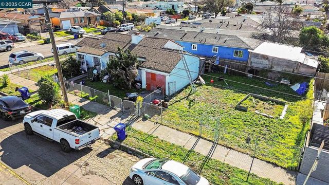 1530 Maine Ave, Richmond, CA 94804