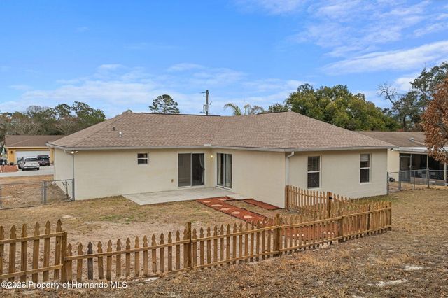 351 Upland Avenue, Spring Hill, FL 34606