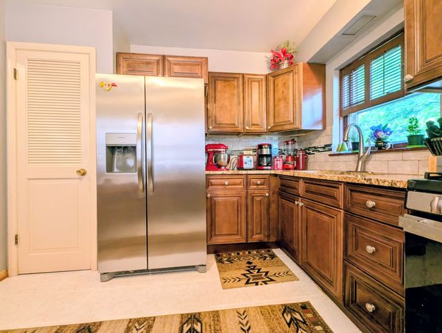 4229 N Keystone Avenue 3H, Chicago, IL 60641