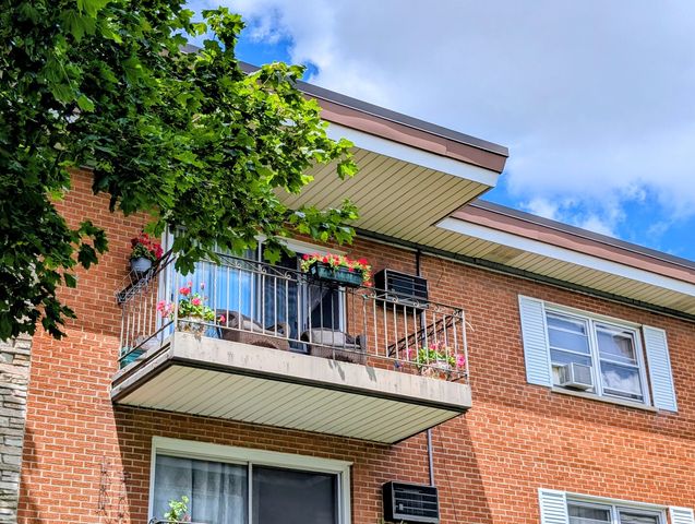 4229 N Keystone Avenue 3H, Chicago, IL 60641