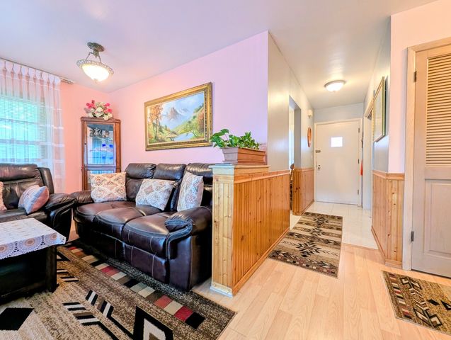 4229 N Keystone Avenue 3H, Chicago, IL 60641