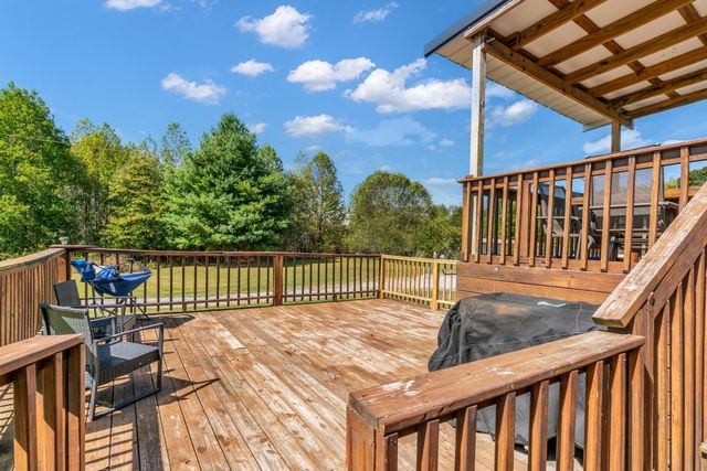 2309 W Mount Vernon Rd, Bethpage, TN 37022