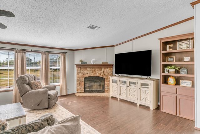 2309 W Mount Vernon Rd, Bethpage, TN 37022