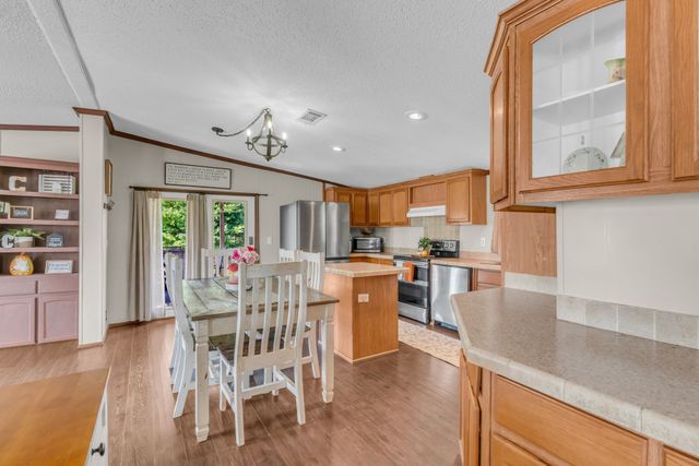 2309 W Mount Vernon Rd, Bethpage, TN 37022
