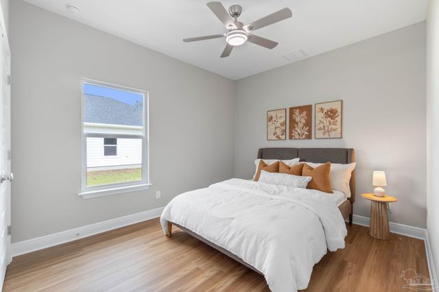 8322 Vickie St, Pensacola, FL 32514