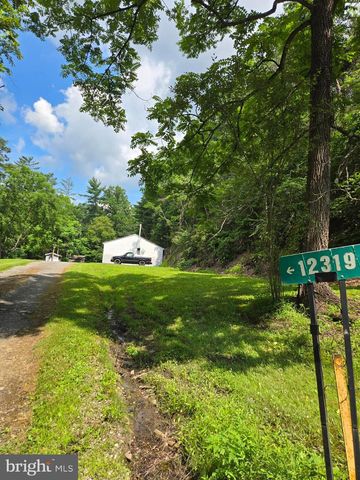 12319 CREEK RD, Shade Gap, PA 17255