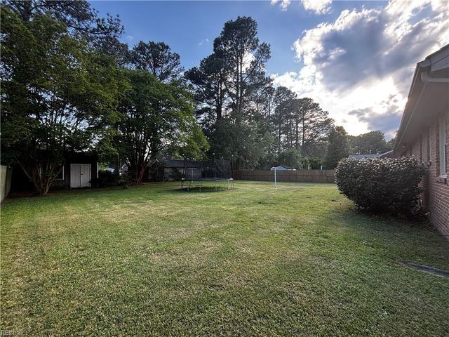 5425 W Norfolk RD, Portsmouth, VA 23703