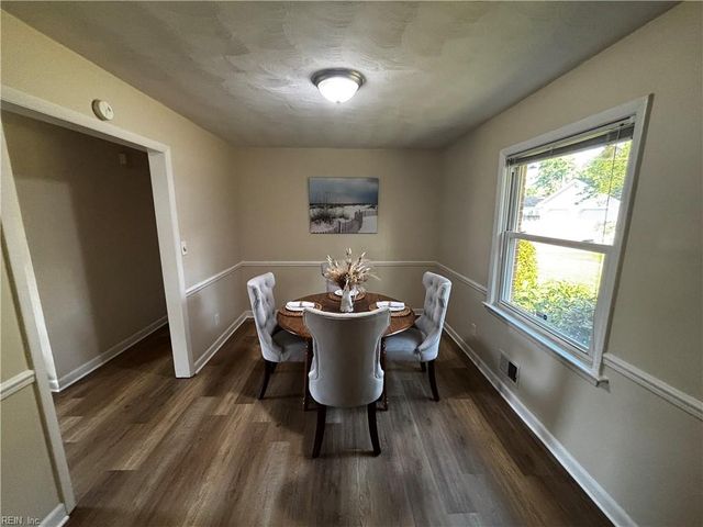 5425 W Norfolk RD, Portsmouth, VA 23703