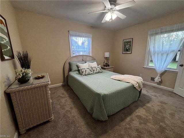 5425 W Norfolk RD, Portsmouth, VA 23703