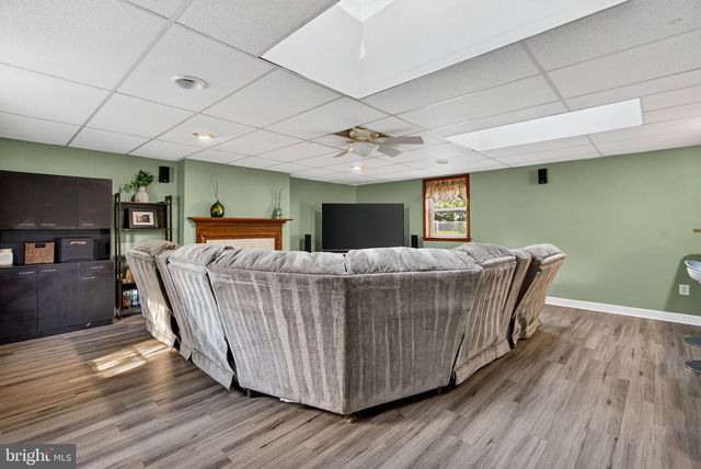 12 WOODBRIDGE RD, Gibbsboro, NJ 08026