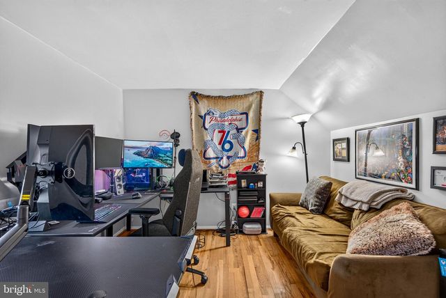 12 WOODBRIDGE RD, Gibbsboro, NJ 08026