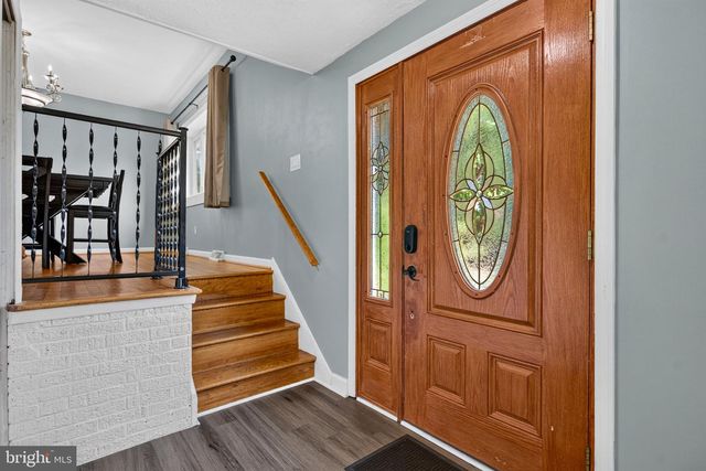 12 WOODBRIDGE RD, Gibbsboro, NJ 08026