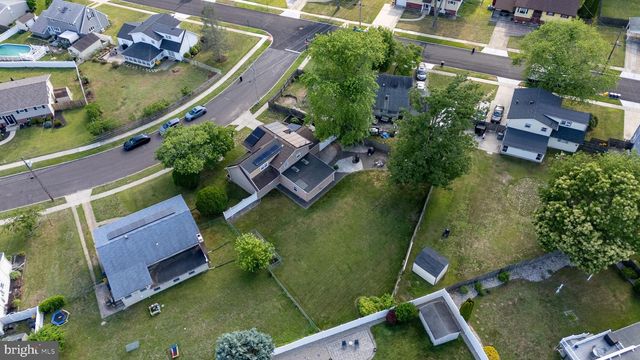 12 WOODBRIDGE RD, Gibbsboro, NJ 08026