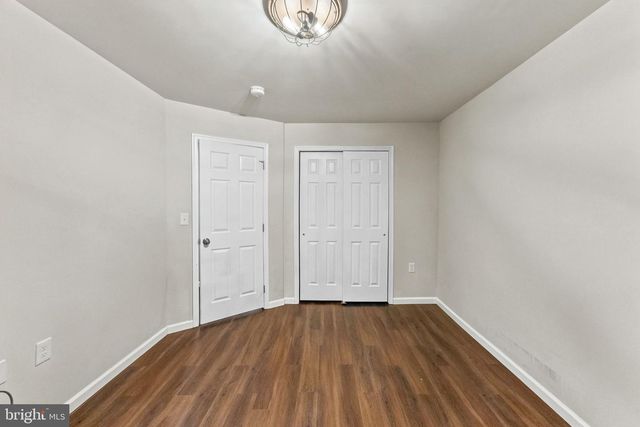 6 DEVONSHIRE CT, Ewing, NJ 08628