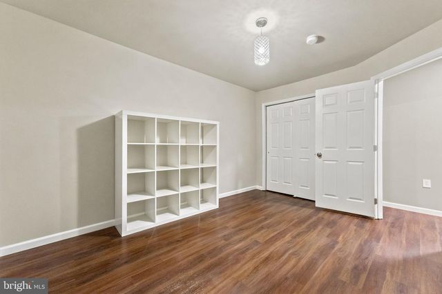 6 DEVONSHIRE CT, Ewing, NJ 08628