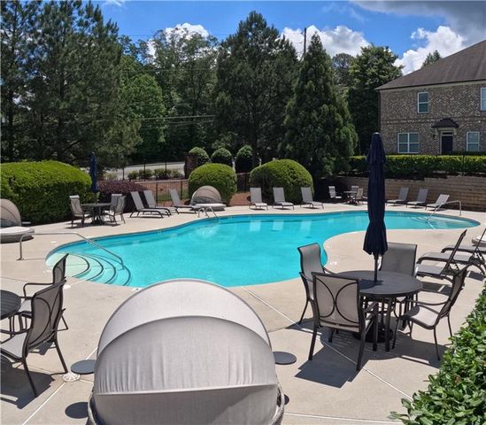 805 Pleasant Hill NW Road 343, Lilburn, GA 30047