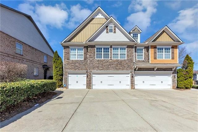 805 Pleasant Hill NW Road 343, Lilburn, GA 30047