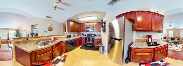 805 Pleasant Hill NW Road 343, Lilburn, GA 30047