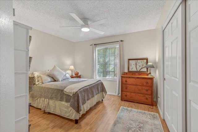 10771 N Windham Bay Circle, Fresno, CA 93730