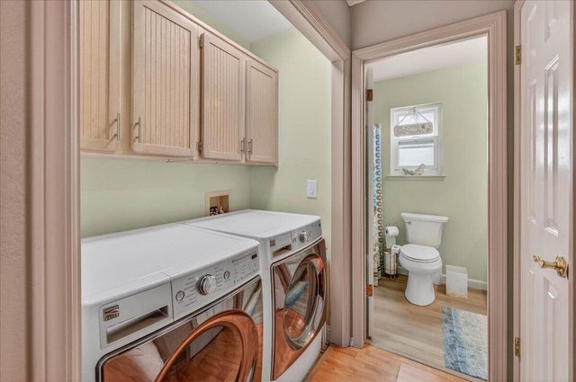 10771 N Windham Bay Circle, Fresno, CA 93730