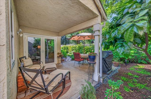10771 N Windham Bay Circle, Fresno, CA 93730