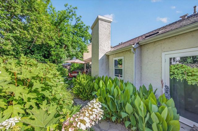 10771 N Windham Bay Circle, Fresno, CA 93730