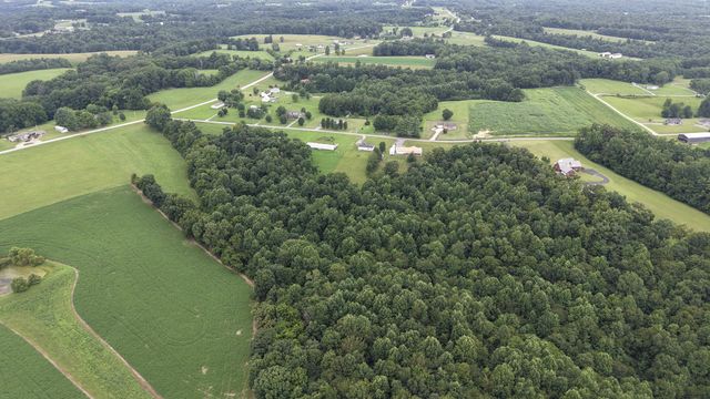 4423 Highland Rd, Lafayette, TN 37083