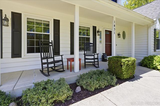 1431 Terrance Drive, Naperville, IL 60565