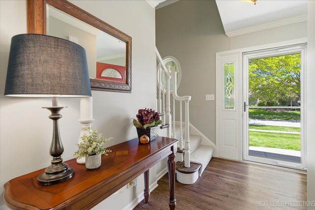 1431 Terrance Drive, Naperville, IL 60565