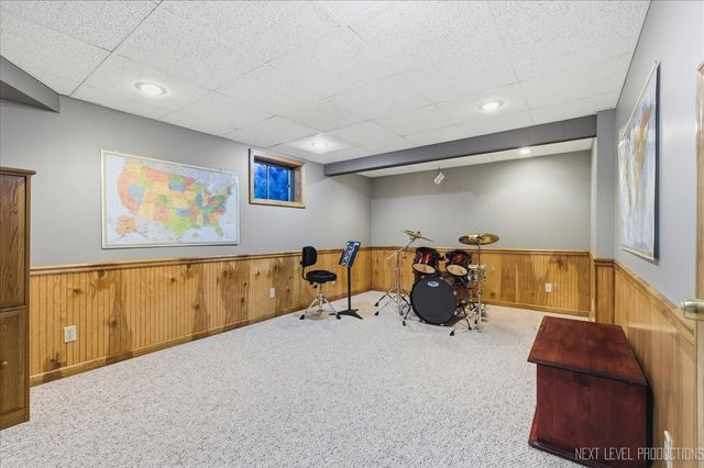 1431 Terrance Drive, Naperville, IL 60565