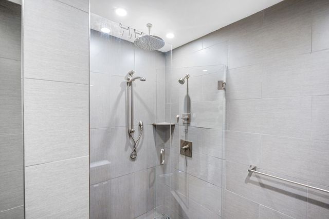 309 E St 22, Boston, MA 02127