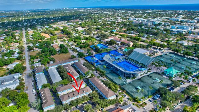325 Atlantic Grove Way, Delray Beach, FL 33444