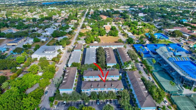 325 Atlantic Grove Way, Delray Beach, FL 33444
