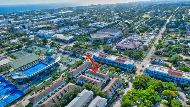 325 Atlantic Grove Way, Delray Beach, FL 33444