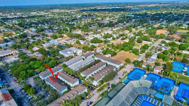 325 Atlantic Grove Way, Delray Beach, FL 33444