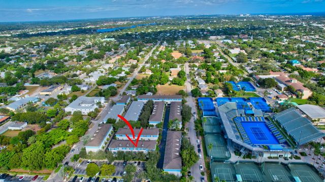 325 Atlantic Grove Way, Delray Beach, FL 33444